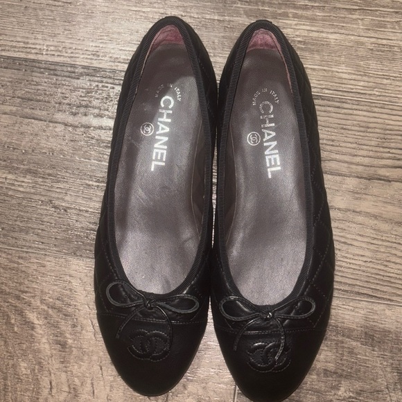 Chanel Ballet Flats - Picture 1 of 7
